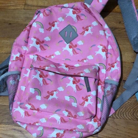 Backpack/lunchbox bundle: pink unicorn backpack and lunchbox, sunflower backpack - Picture 9 of 17